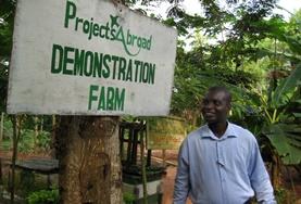 Volunteer Agriculture & Farming A volunteer arrives at his Agriculture & Farming placement on a small farm in the Akuapem Hills, Ghana.