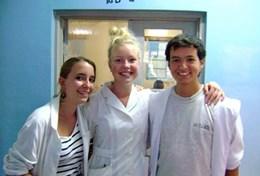 Volunteer Medicine & Healthcare Nursing volunteers doing their internships at a hospital in Kenya prepare to shadow doctors in different departments.