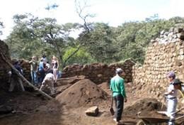 Volunteer Archaeology A professional archaeologist coordinates a dig on an Incan and Wari excavation site at our volunteer placement in Peru.