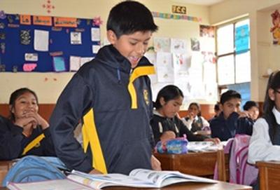 Volunteer Teaching A school child gives his answer during an English class at our volunteer Teaching placement in Peru.
